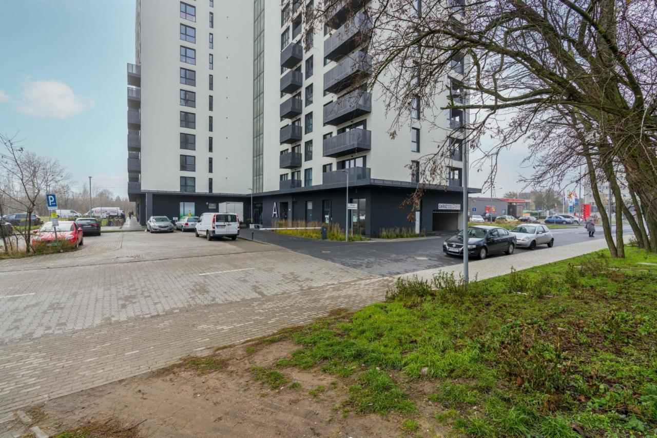 Widokowy Apartament Wojciechowskiego Parking I Loggia By Renters Prestige Poznań Exteriör bild
