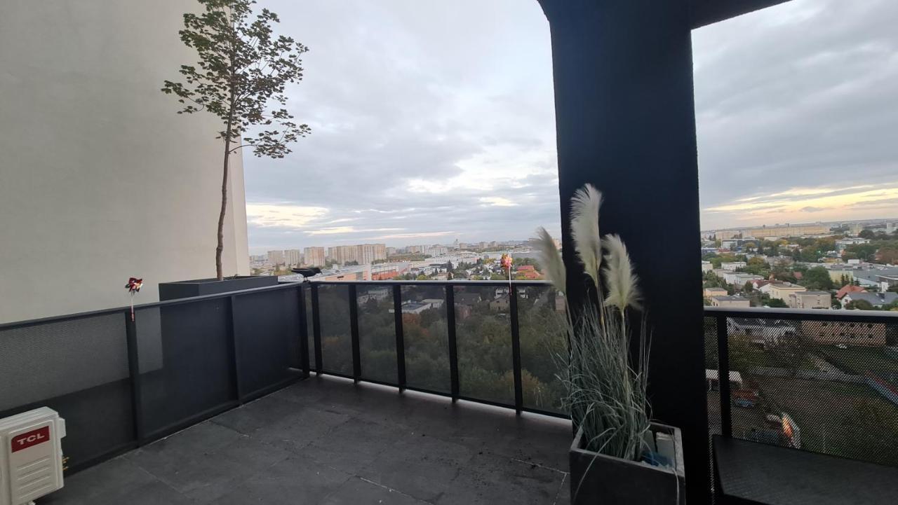 Widokowy Apartament Wojciechowskiego Parking I Loggia By Renters Prestige Poznań Exteriör bild